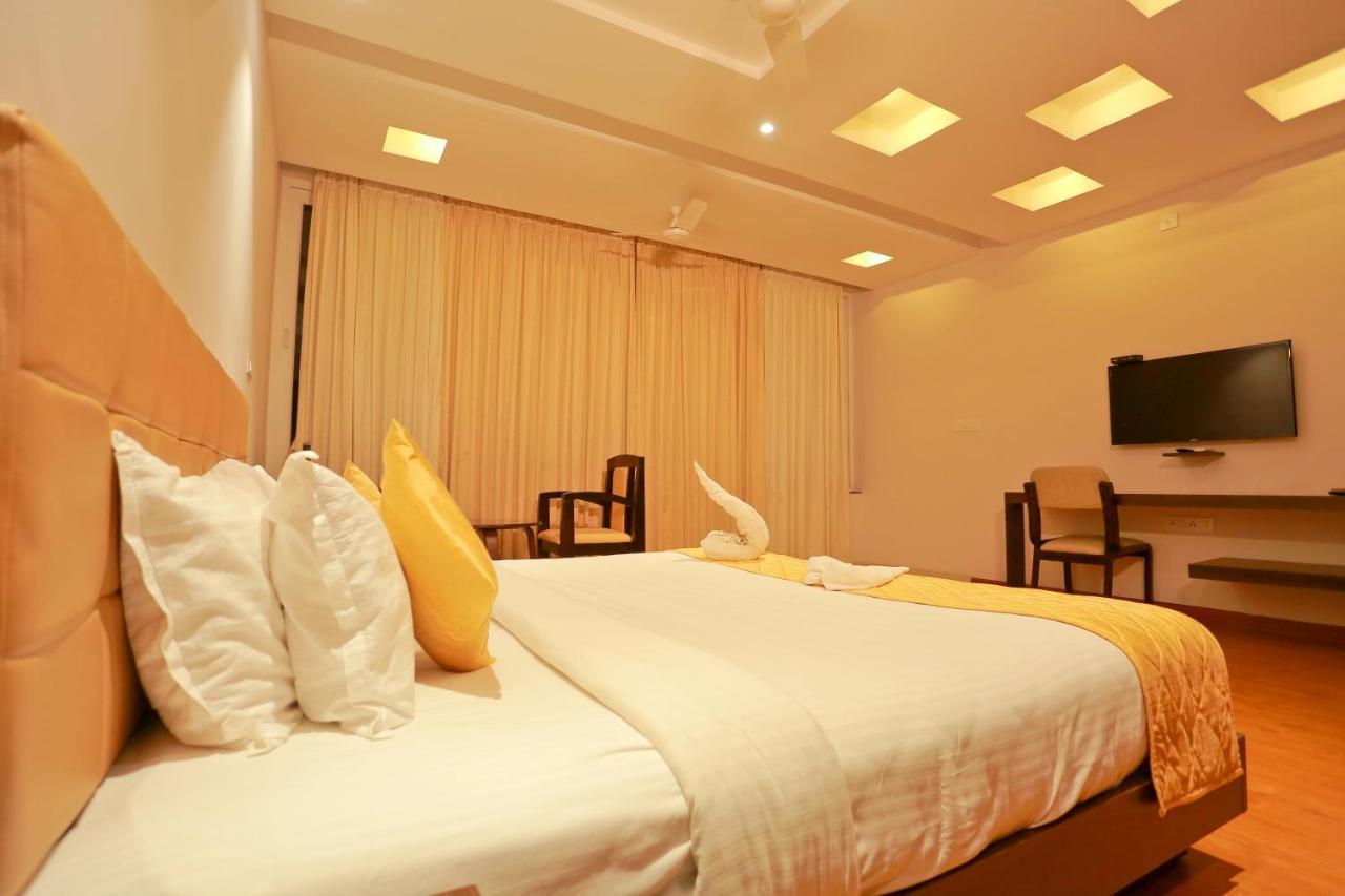 Grand Signature Hotel & Spa Yercaud Zewnętrze zdjęcie